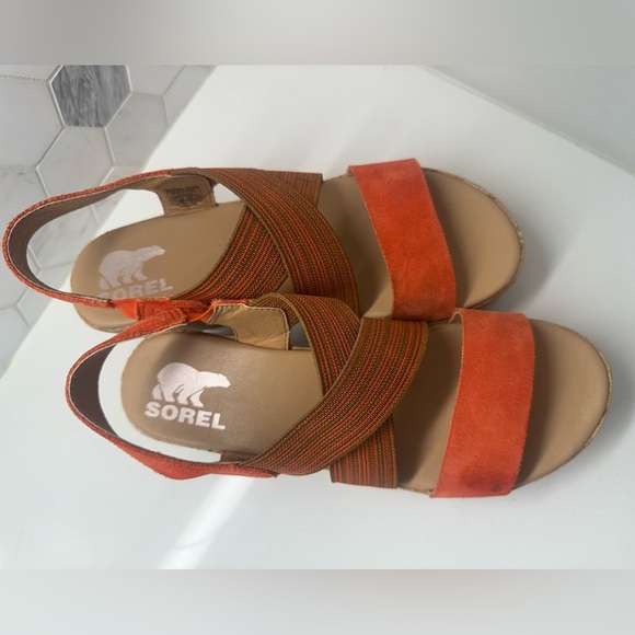 SOREL CAMERON Signal Red Platform Slingback Strap Wedge Sandals Size 7.5 . B4 - Picture 2 of 10